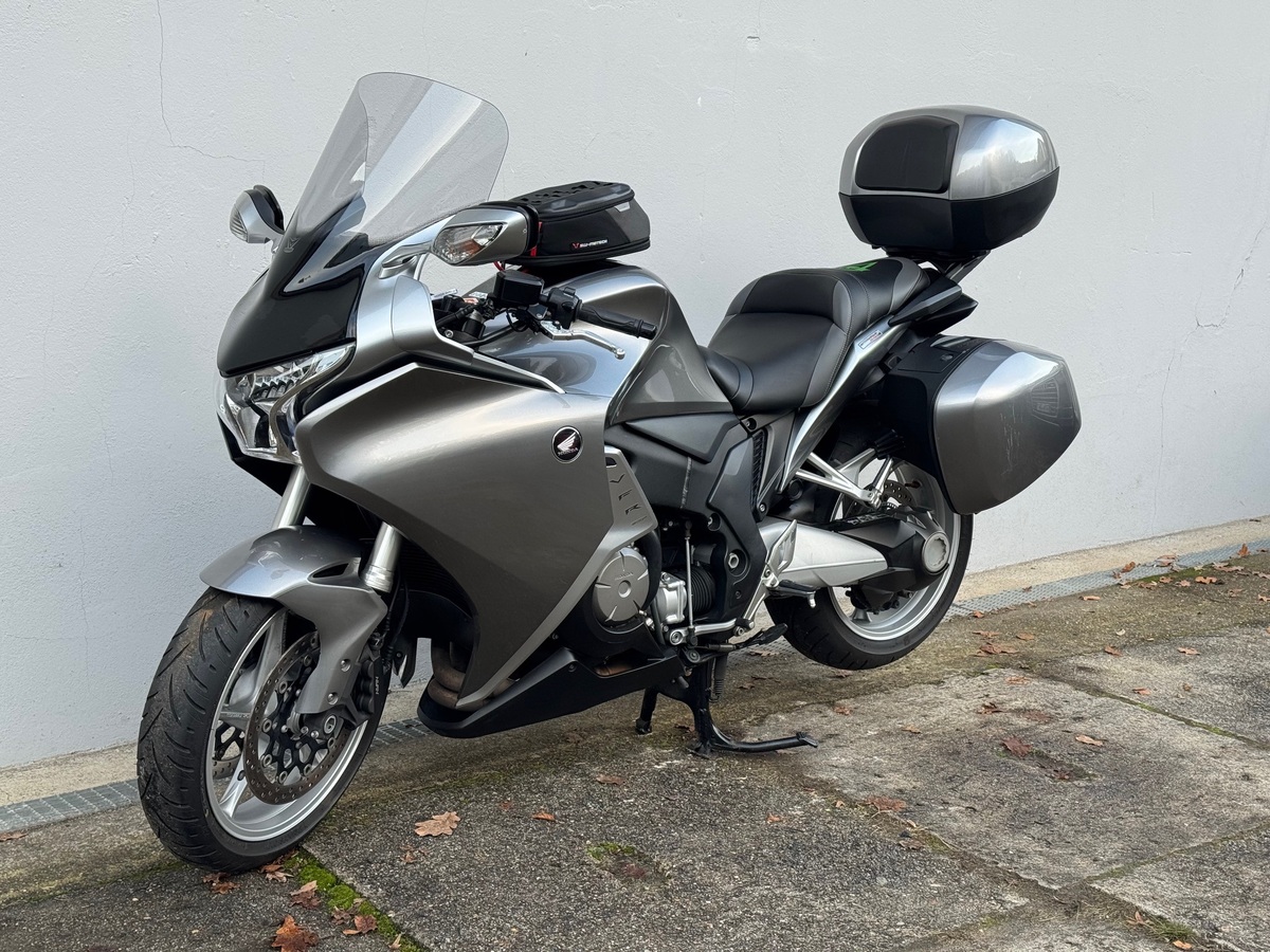 Honda VFR1200F
