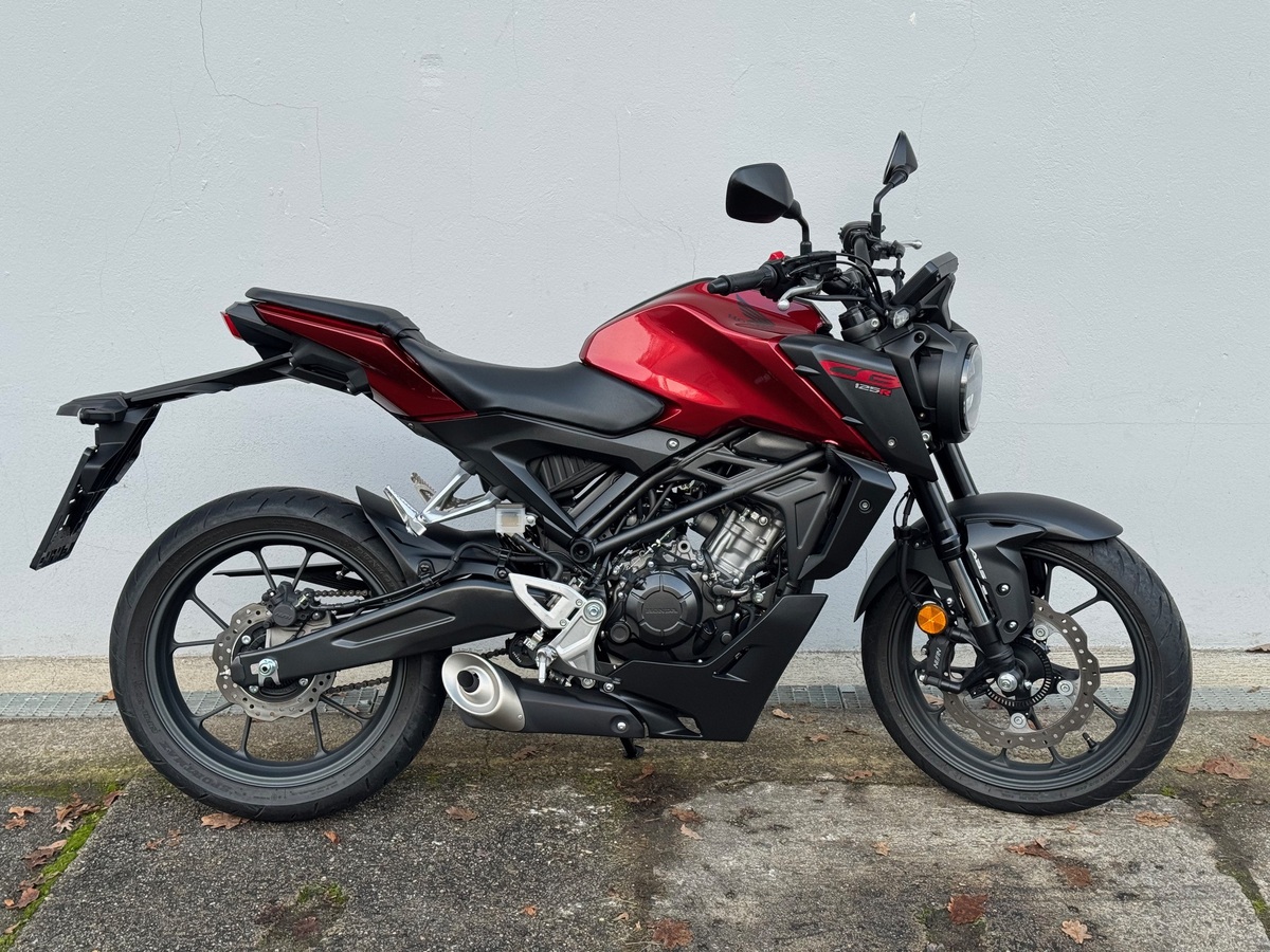Honda CB125R