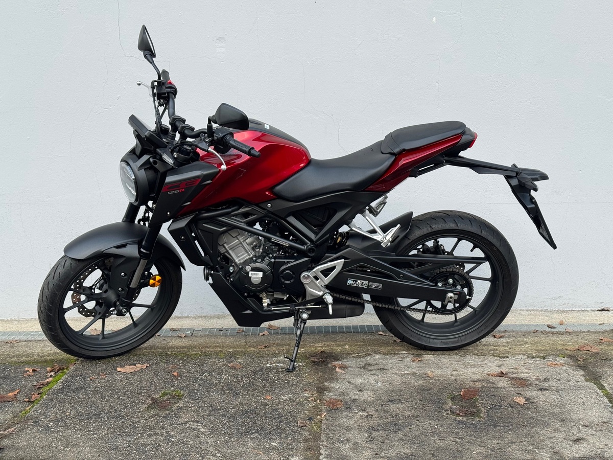 Honda CB125R