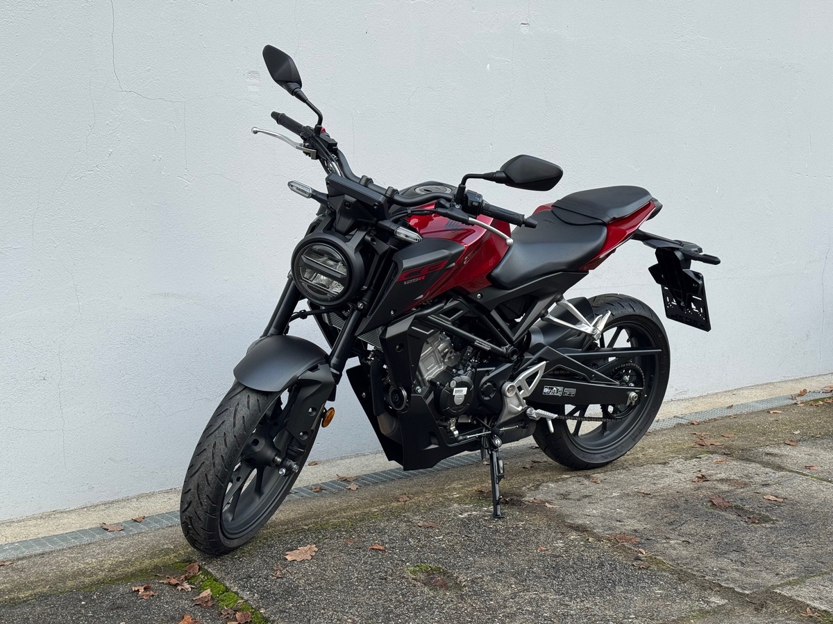Honda CB125R