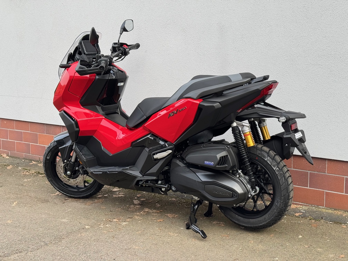 Honda ADV350