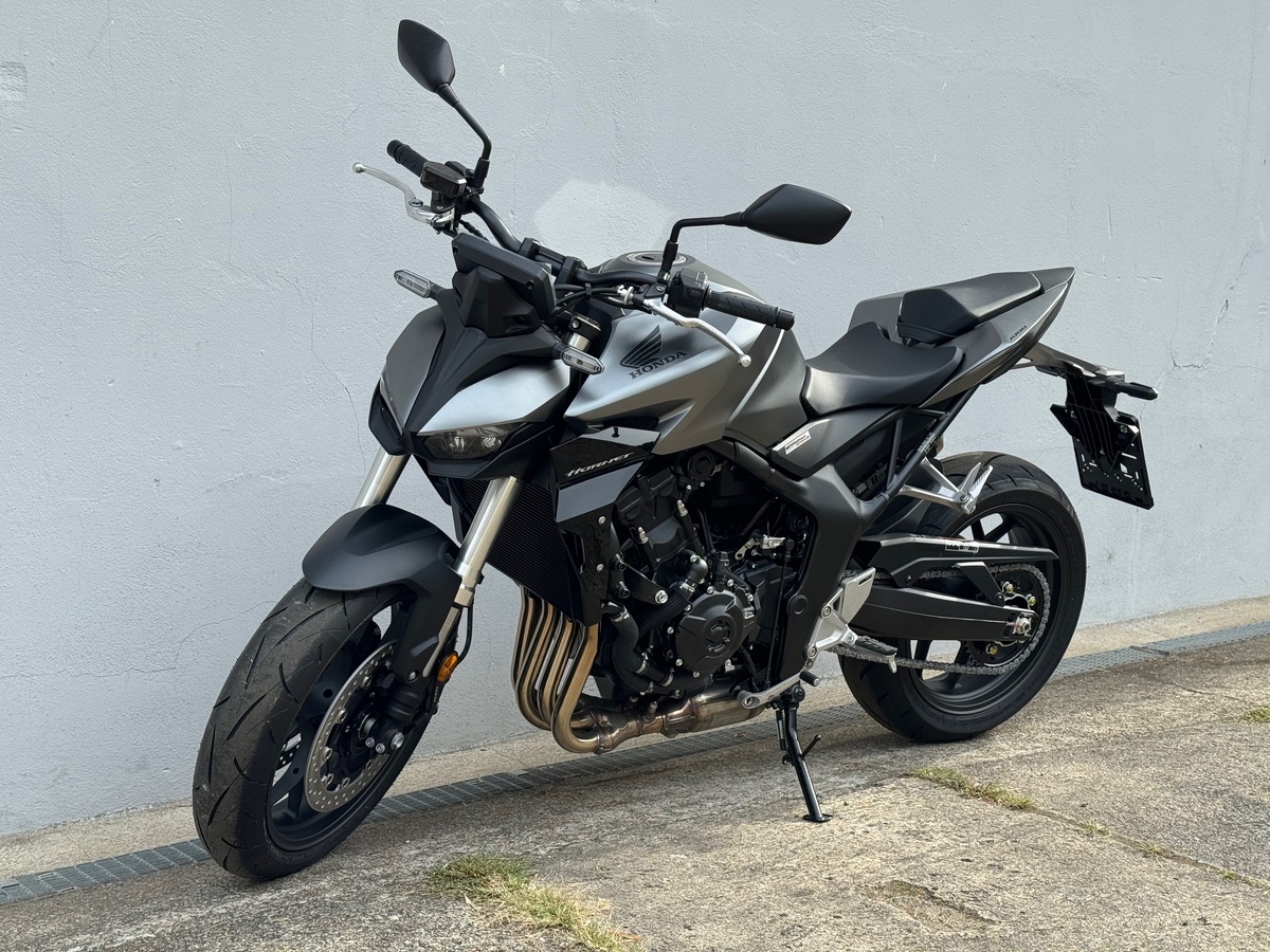 Honda CB1000  Hornet