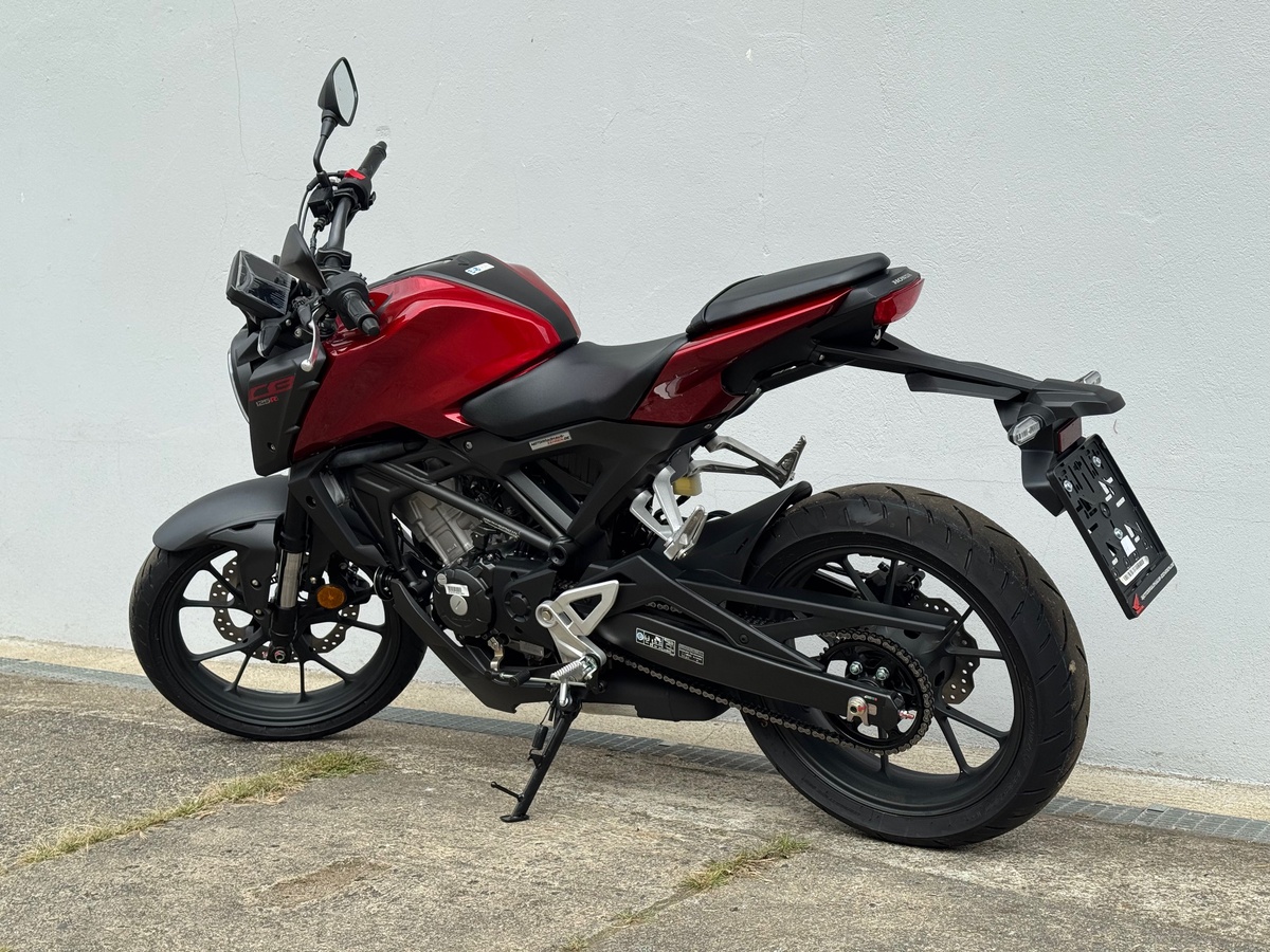 Honda CB125R