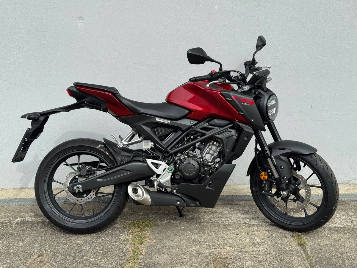 Honda CB125R